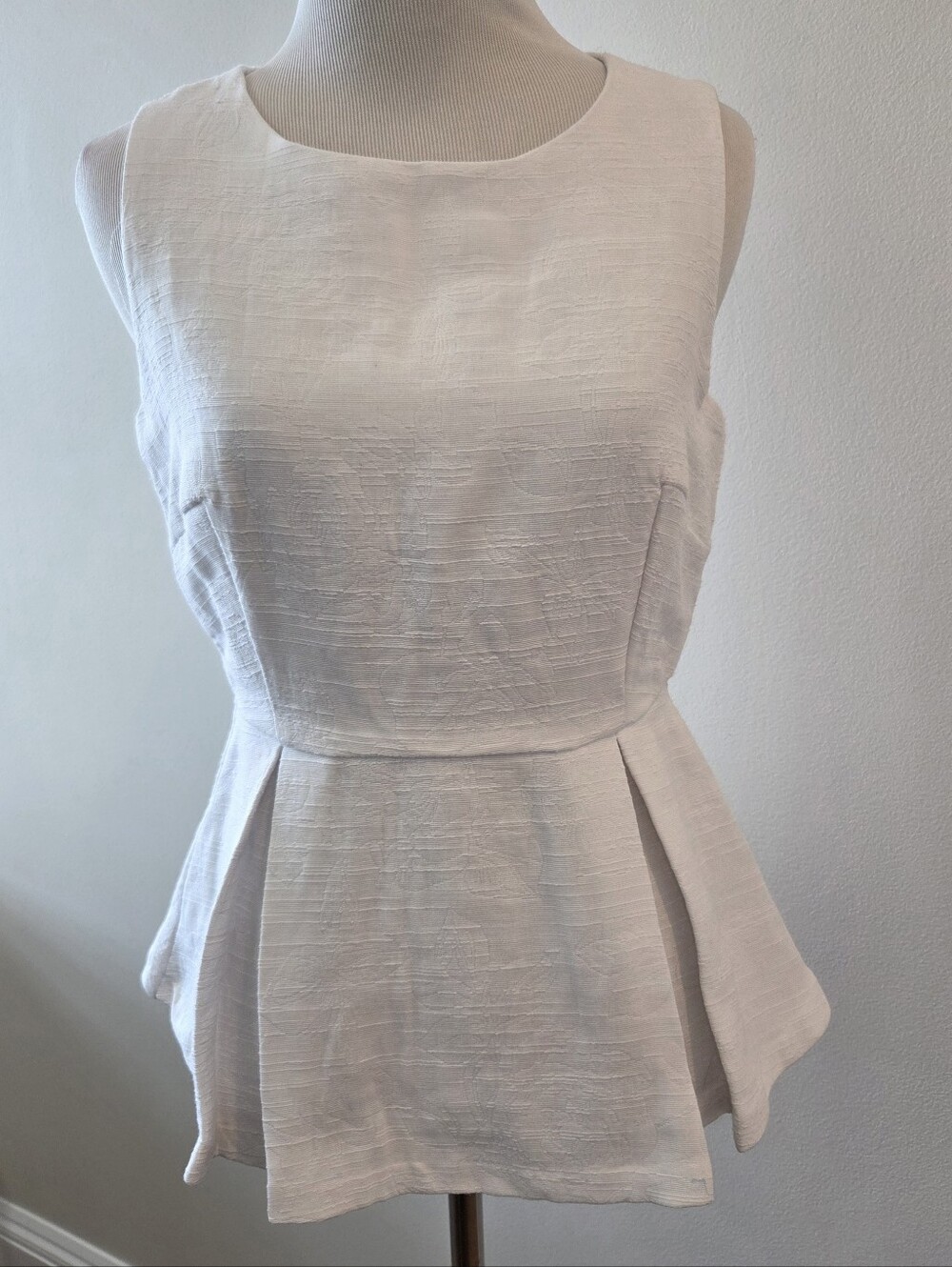 Banana Republic White Peplum Top